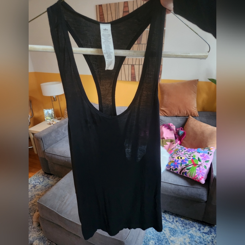 Alo Yoga All Day Tank in Black